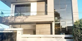 230 ካሬ የሚሸጥ G+2 ቤት በአያት