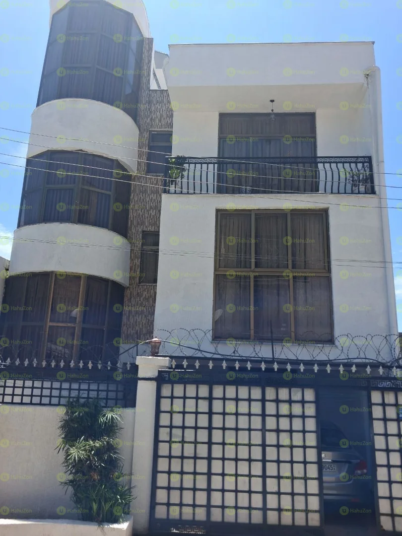 90 ካሬ የሚሸጥ G+2 ቤት በአያት