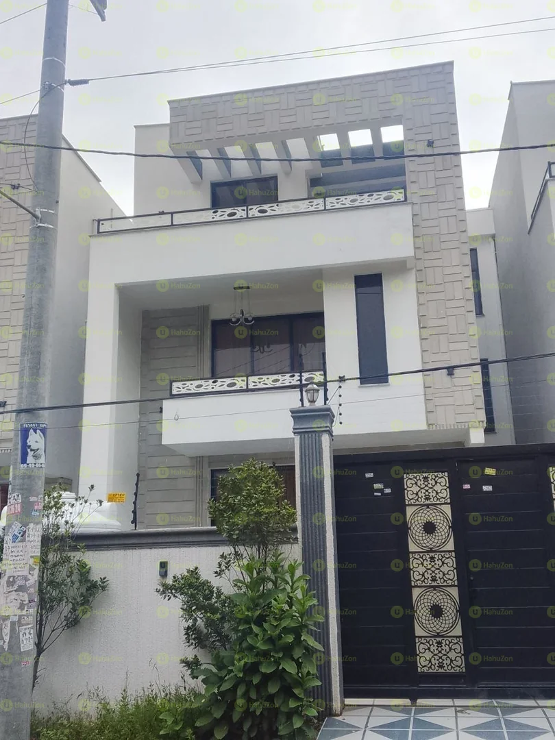 250 ካሬ የሚሸጥ G+2 ቤት በሰሚት ፍየል ቤት