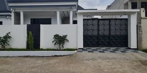 250 ካሬ የሚሸጥ ቤት በአያት