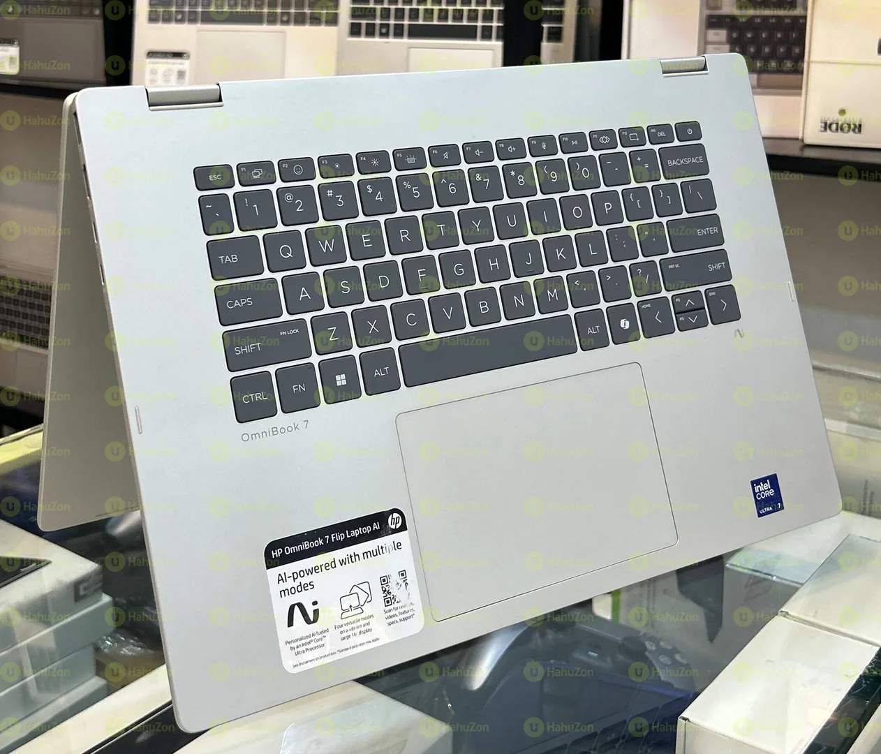 Omnibook Ultra 7 Laptop
