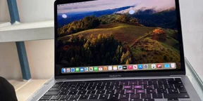 Apple Macbook Pro M1 Laptop