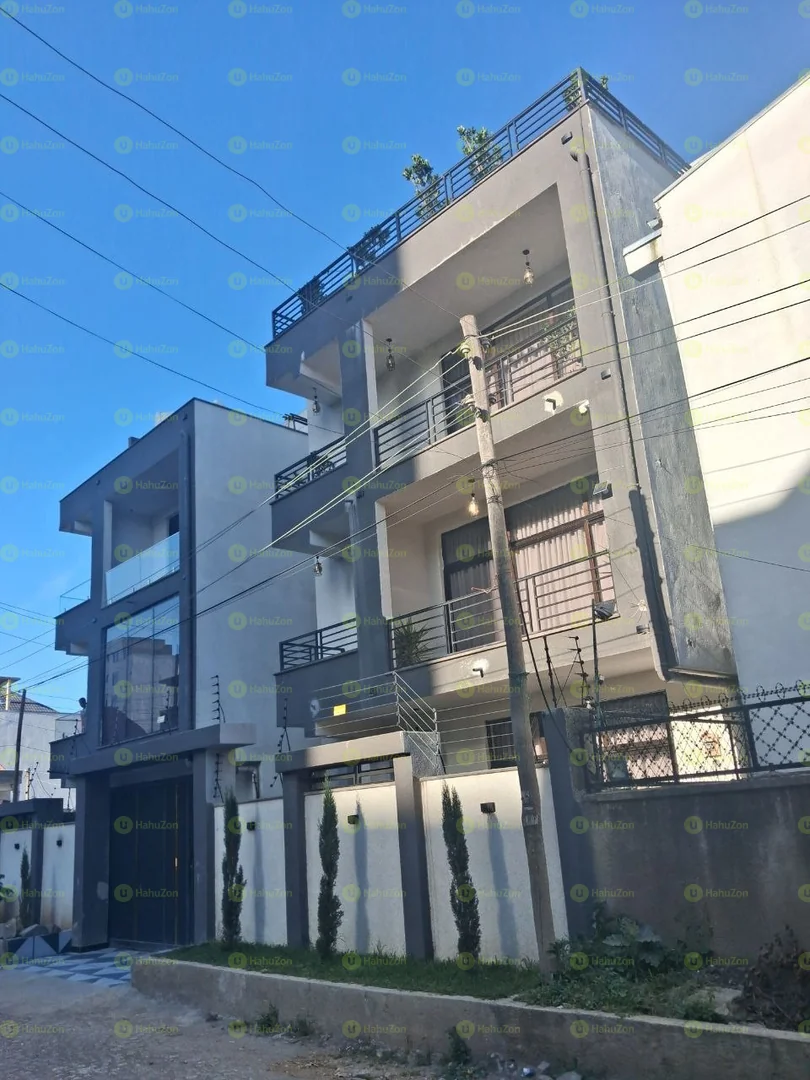 150 ካሬ የሚሸጥ G+2+ቴራስ ቤት በአያት