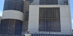 90 ካሬ የሚሸጥ G+2 +ቴራዝ ቤት በአያት