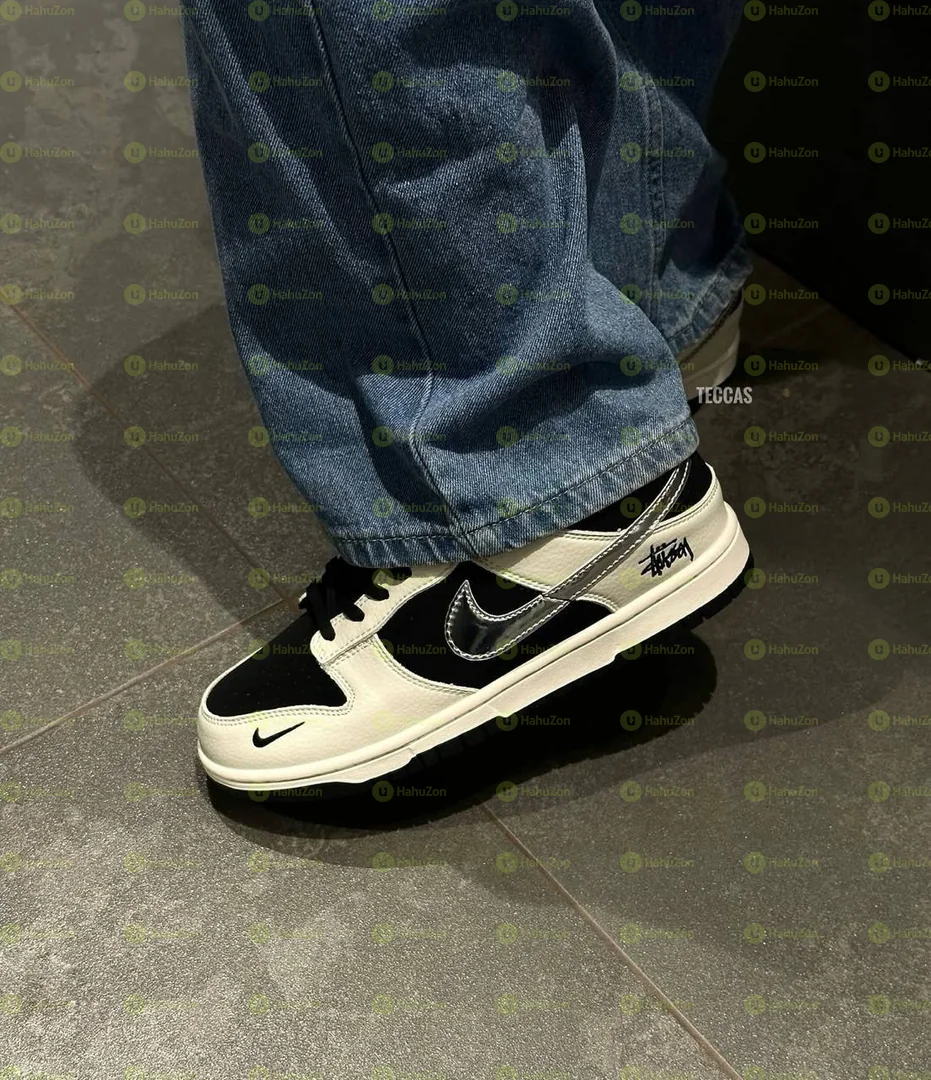 Nike SB Dunk  Low X Stussy Black Metallic Men's Shoes