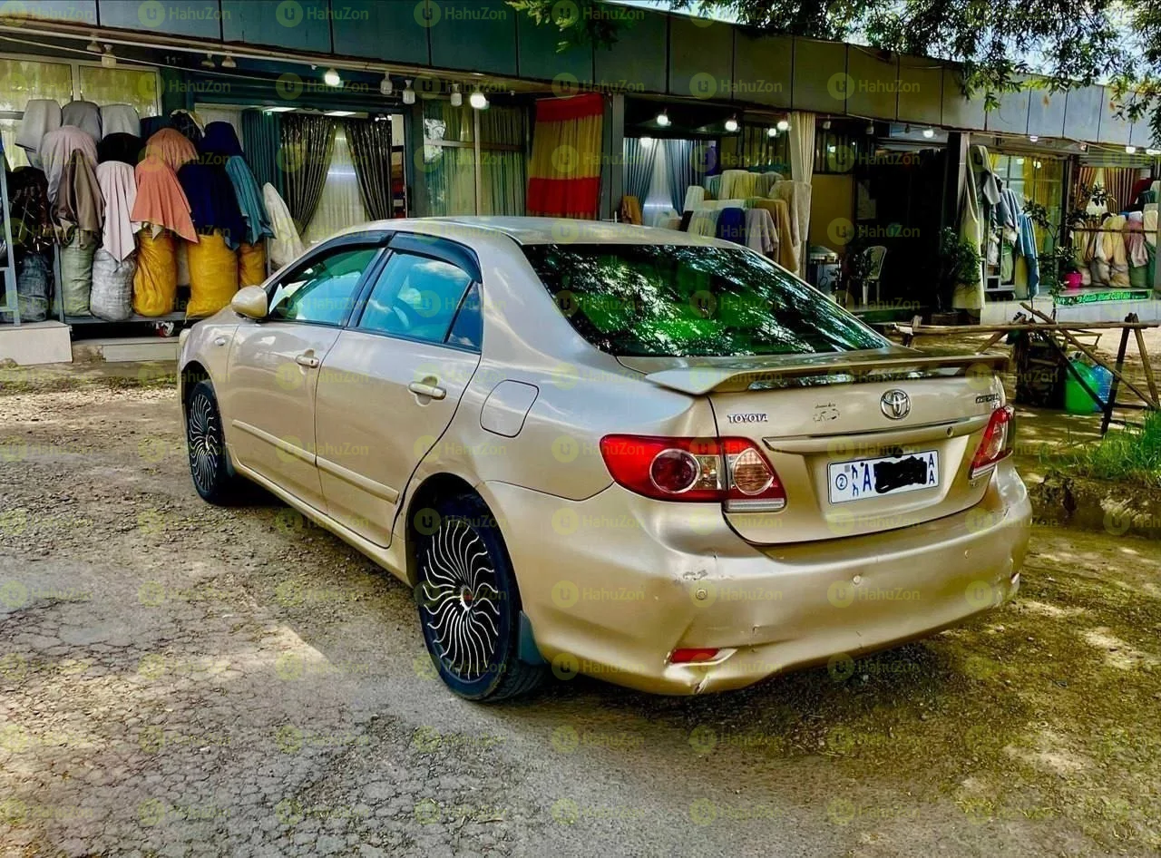 2012 Model-Toyota Corolla
