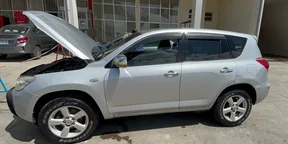 2006 Model-Toyota Rav4