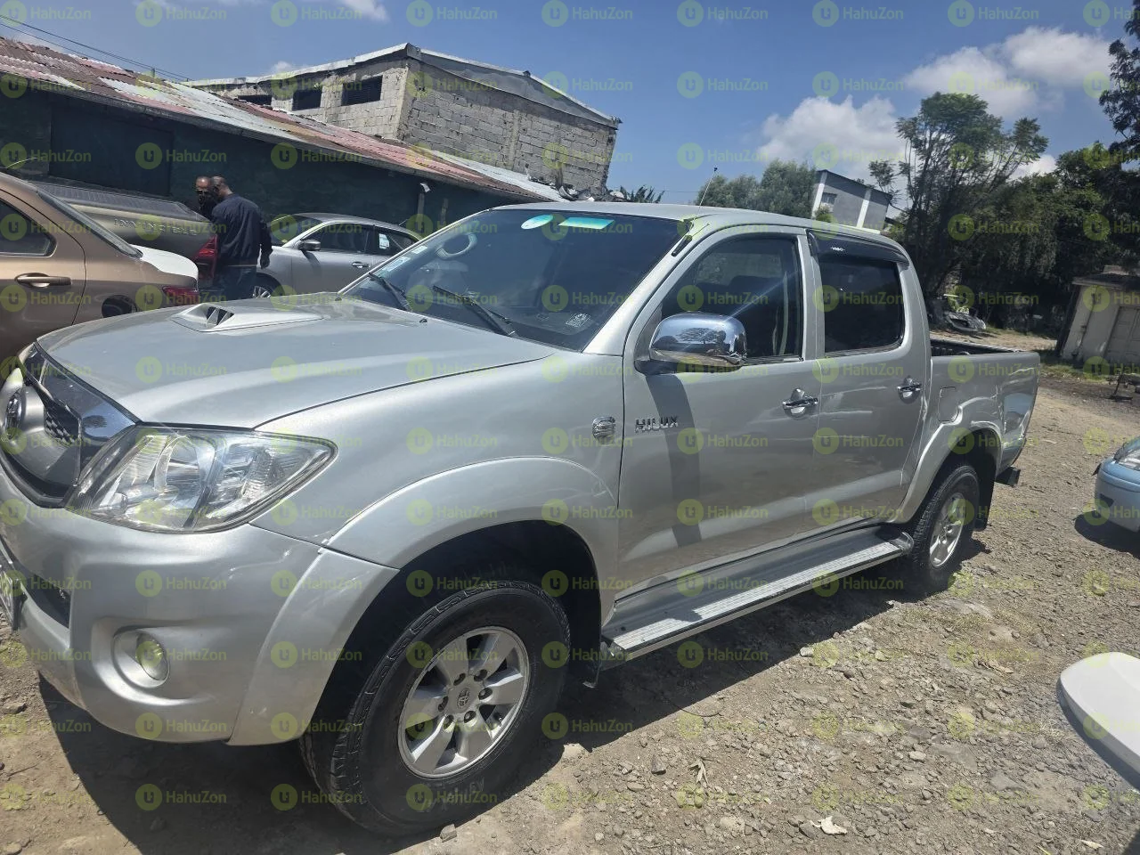 2010 Model-Toyota Hilux Kin Cab