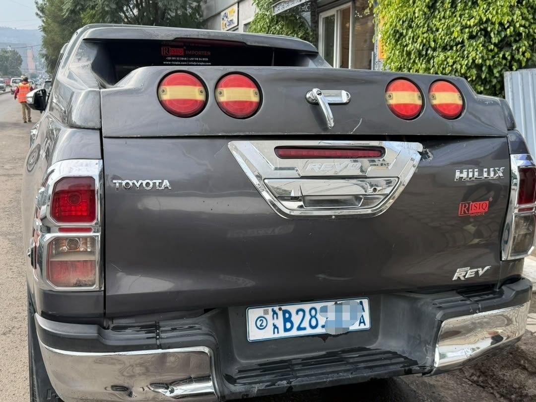 2017 Model-Toyota Hilux Revo