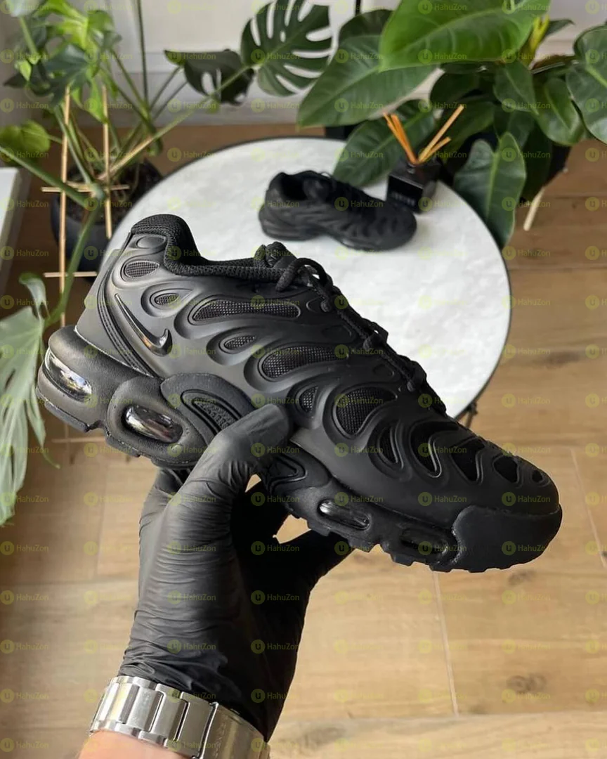 Nike Air Max Plus Drift TN Triple Black Shoes
