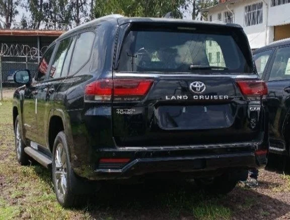 2024 Model-Toyota Land Cruiser GXR