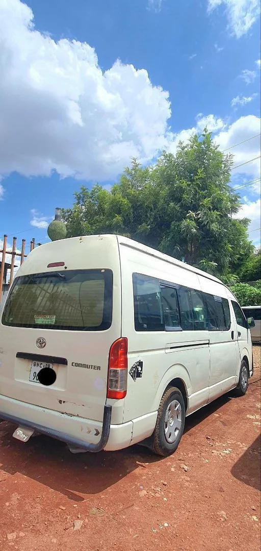 2012 Model-Toyota Hiace