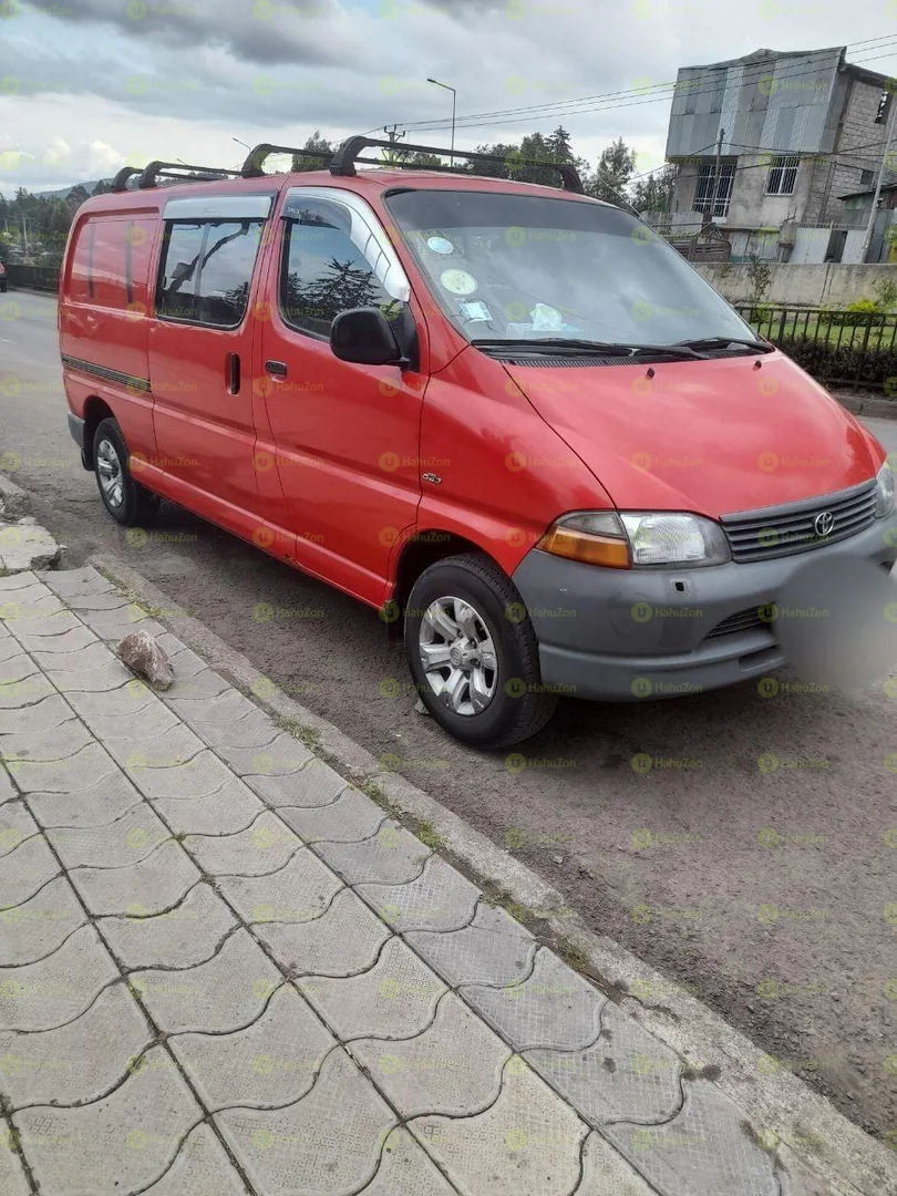 2008 Model-Toyota Dolphin