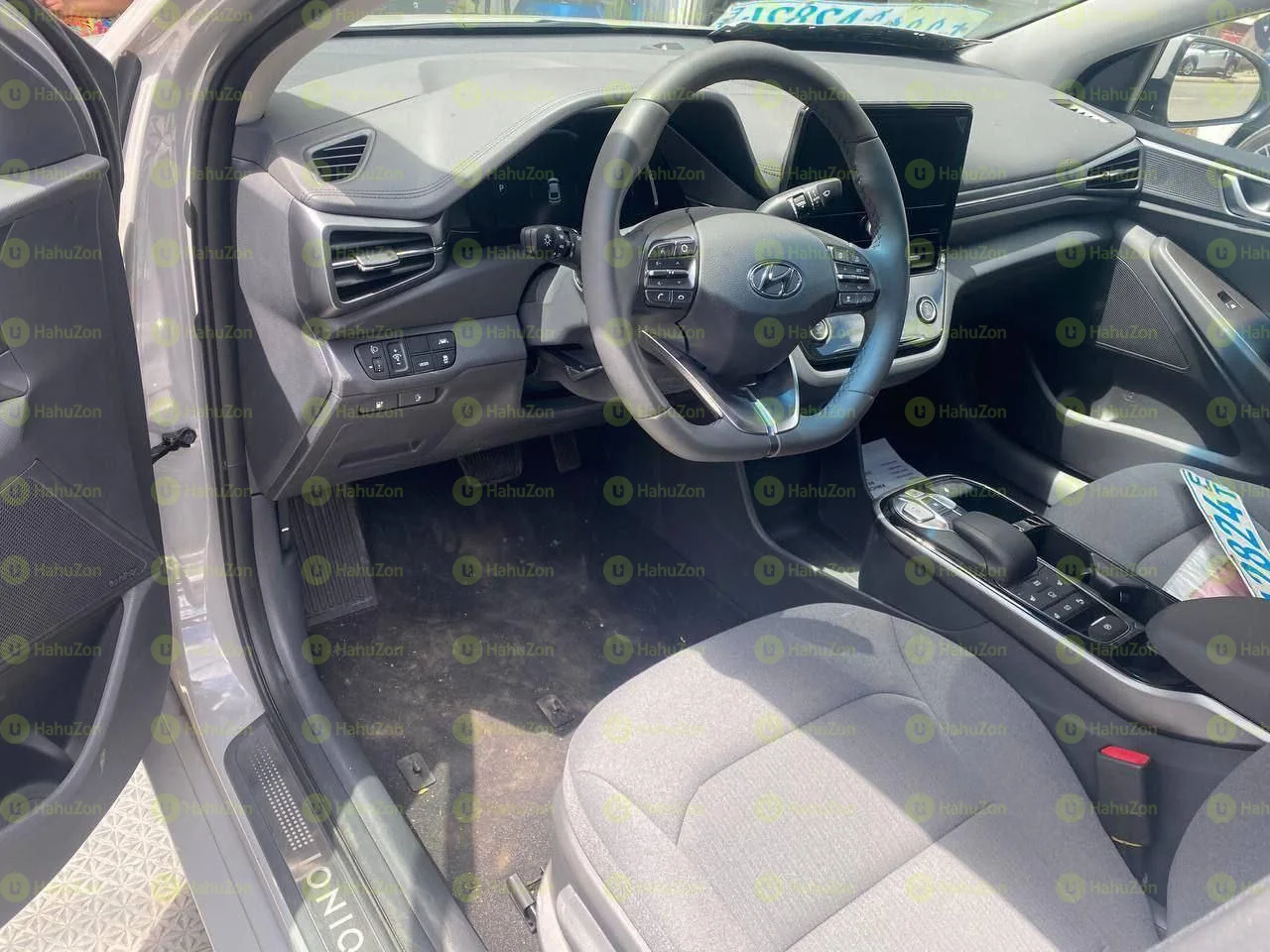 2021 Model-Hyundai Iqniq
