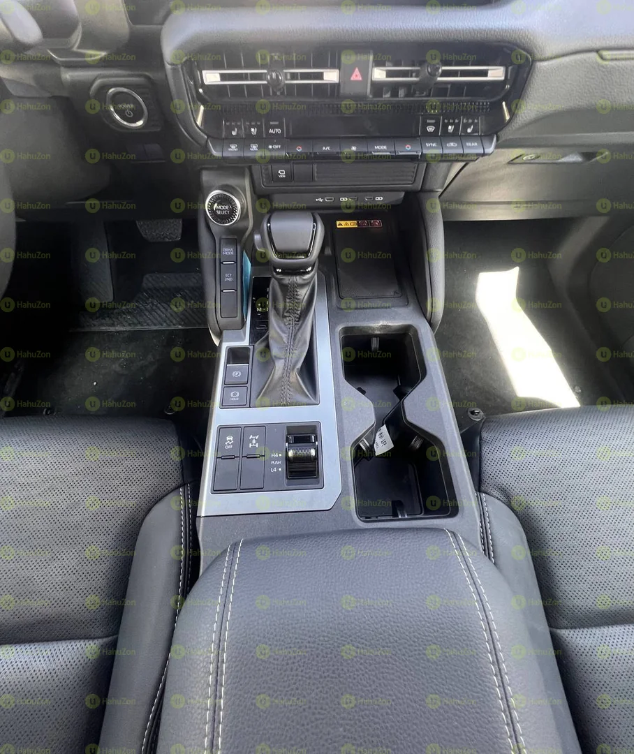 2024 Model-Toyota Land Cruiser Prado