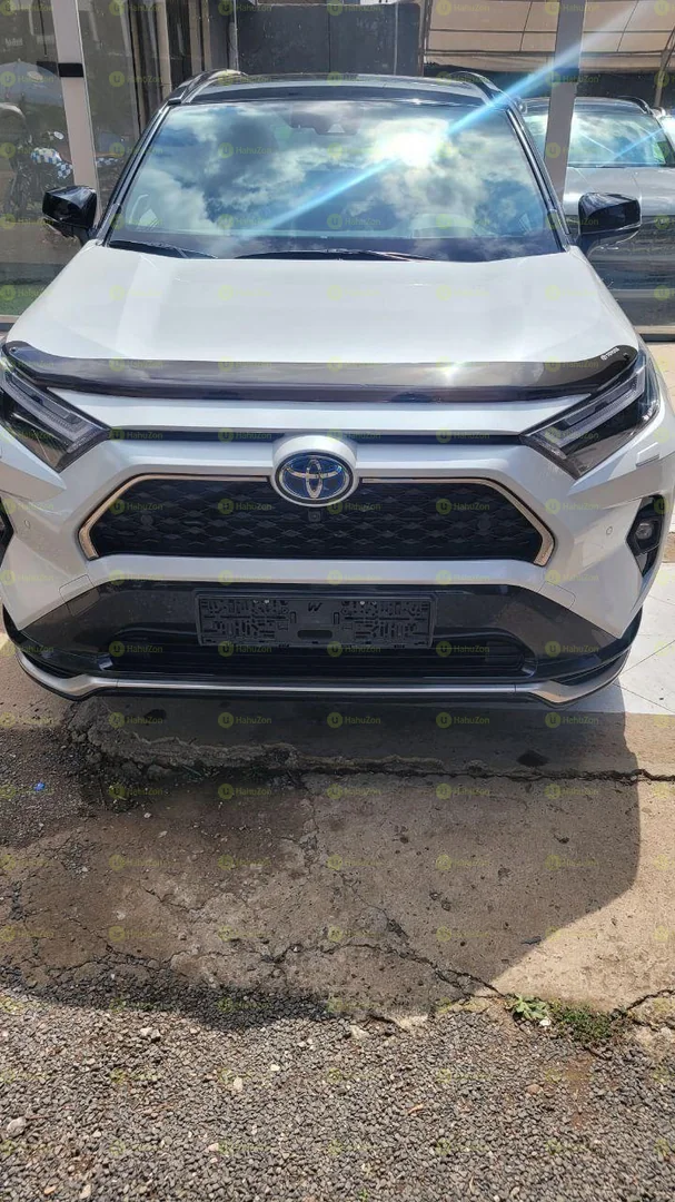 2024 Model-Toyota Rav4 Plug-in Hybrid