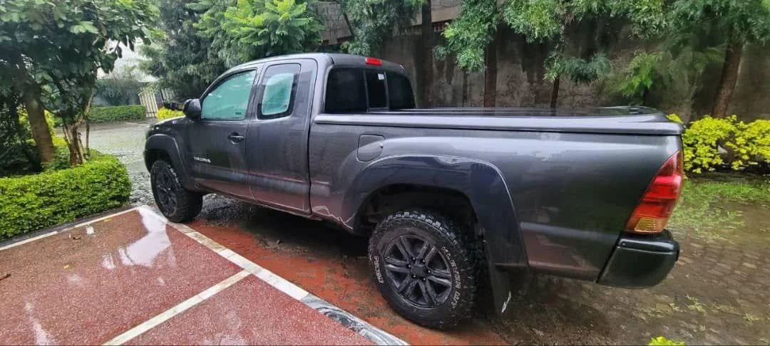 2015 Model-Toyota Tacoma