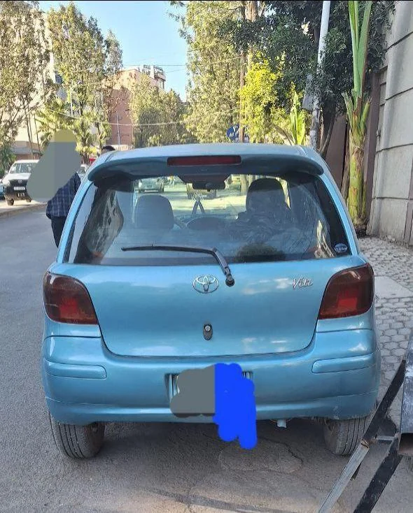 2002 Model-Toyota Vitz