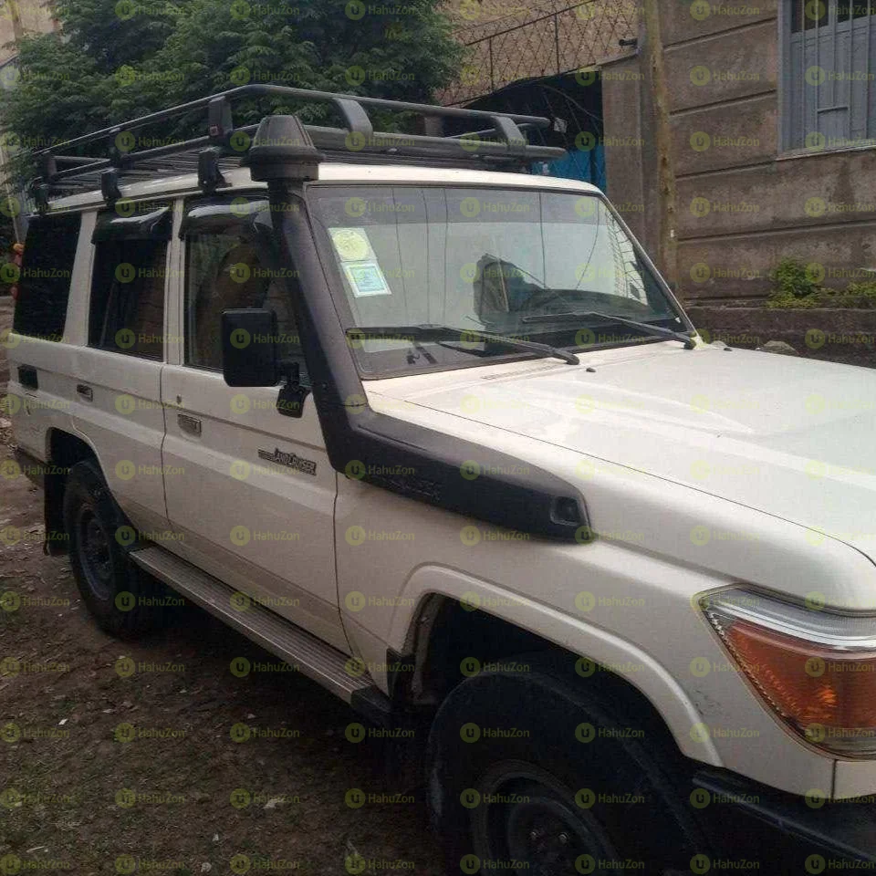 2017 Model-Toyota Land Cruiser Mark II