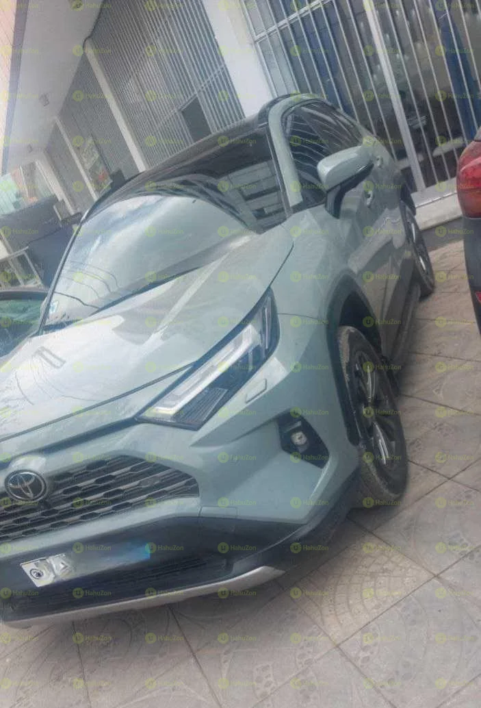 2022 Model-Toyota Rav4