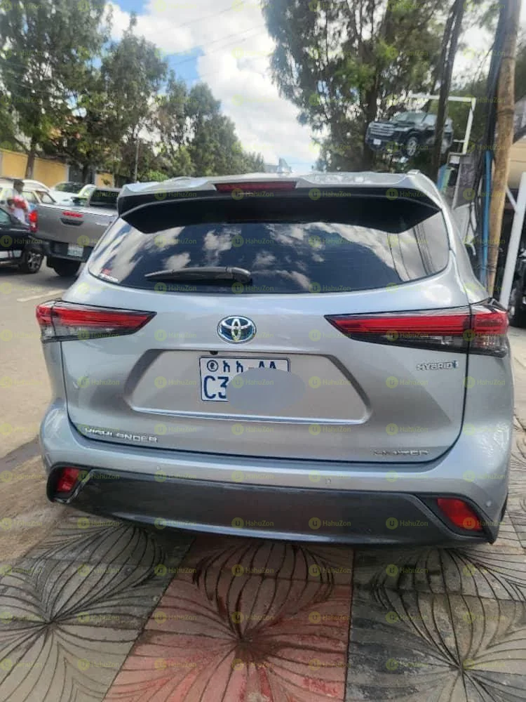 2024 Model-Toyota Highlander Limited