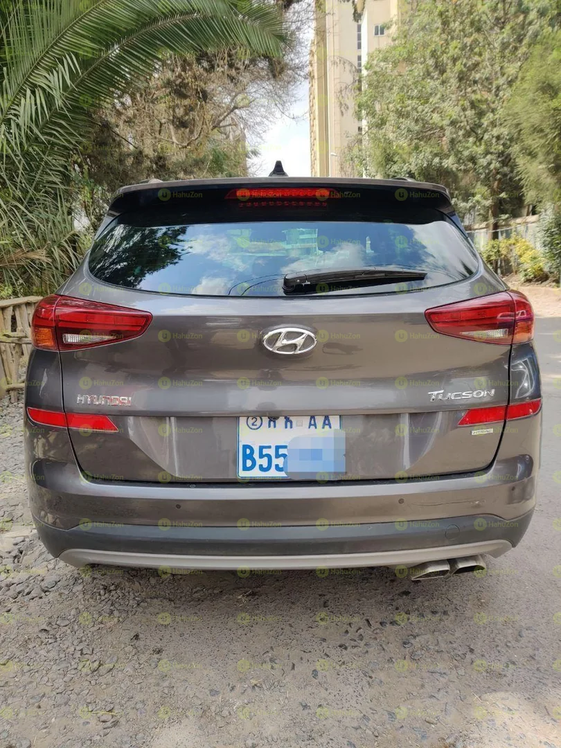 2020 Model-Hyundai Tucson