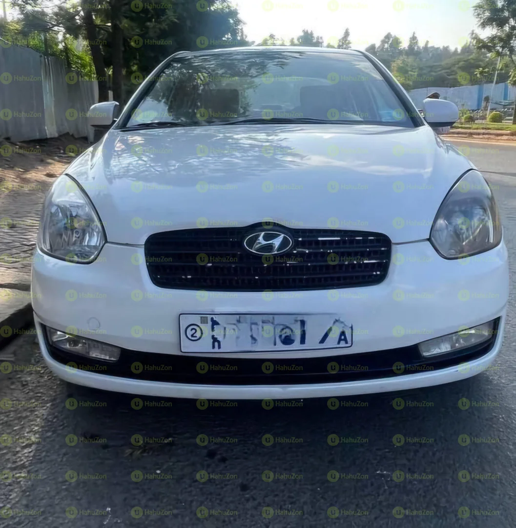 2010 Model-Hyundai Accent