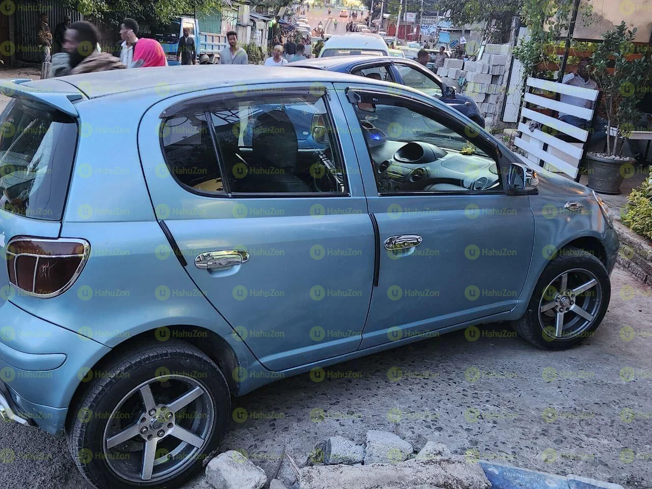 2002 Model-Toyota Vitz
