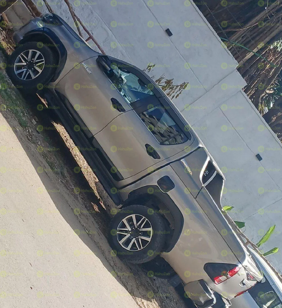 2020 Model-Toyota Hilux Rivo