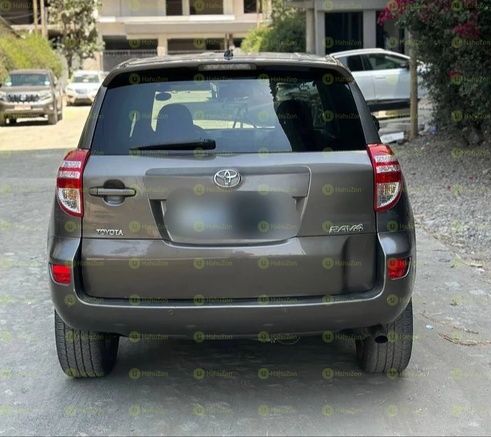 2009 Model-Toyota Rav4
