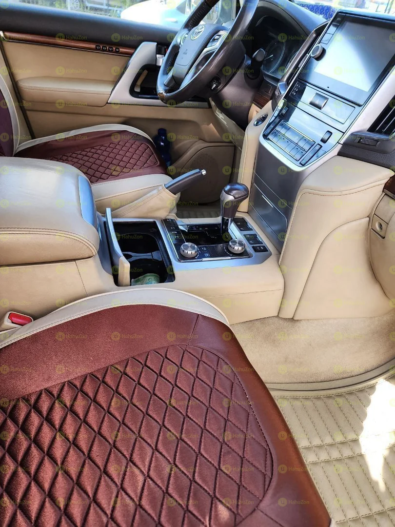 2017 Model-Toyota LandCruiser V8 VX.R