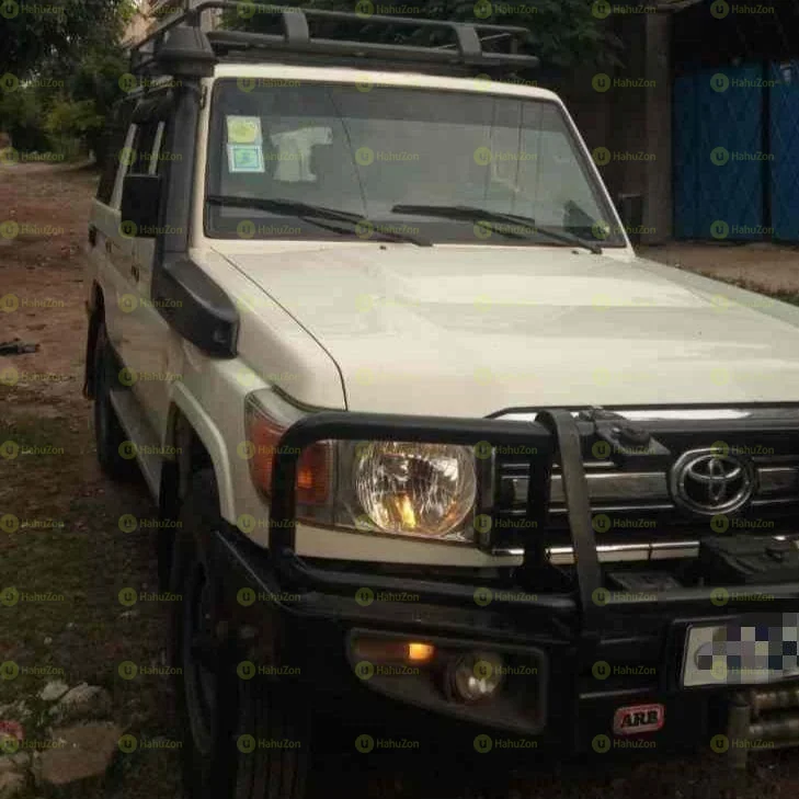 2017 Model-Toyota Land Cruiser Mark II