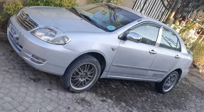 2003 Model-Toyota Corolla