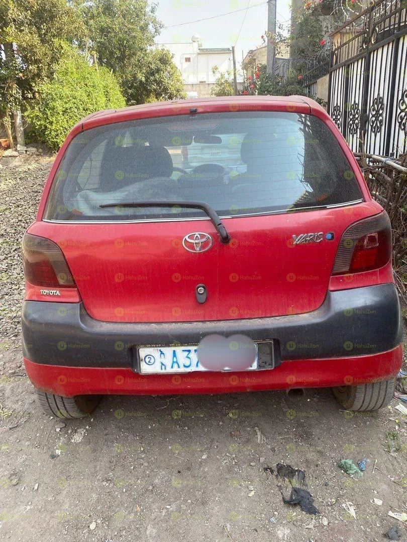2001 Model-Toyota Vitz Yaris