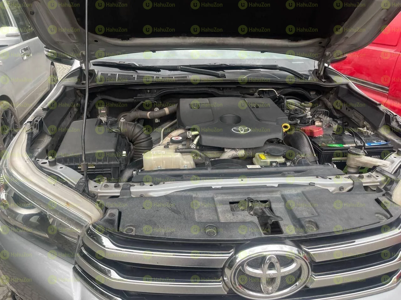 2018 Model-Toyota Hilux Double-Cab