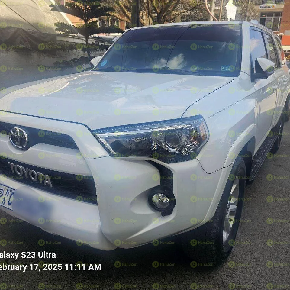 2017 Model-Toyota 4 Runner