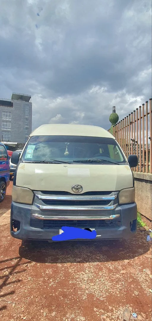 2012 Model-Toyota Hiace