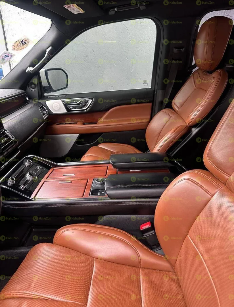 2022 Model-Lincoln Navigator