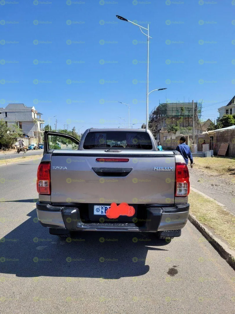 2020 Model-Toyota Revo King Cab