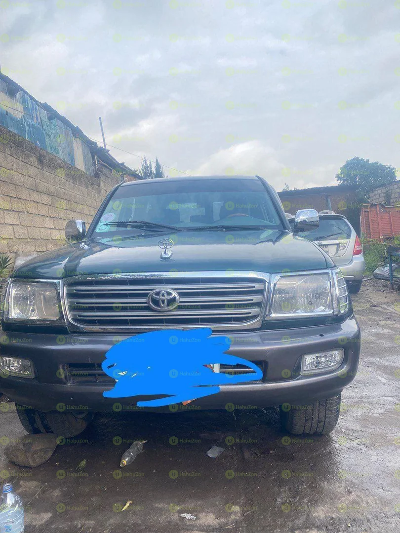 2006 Model-Toyota Land cruiser 105