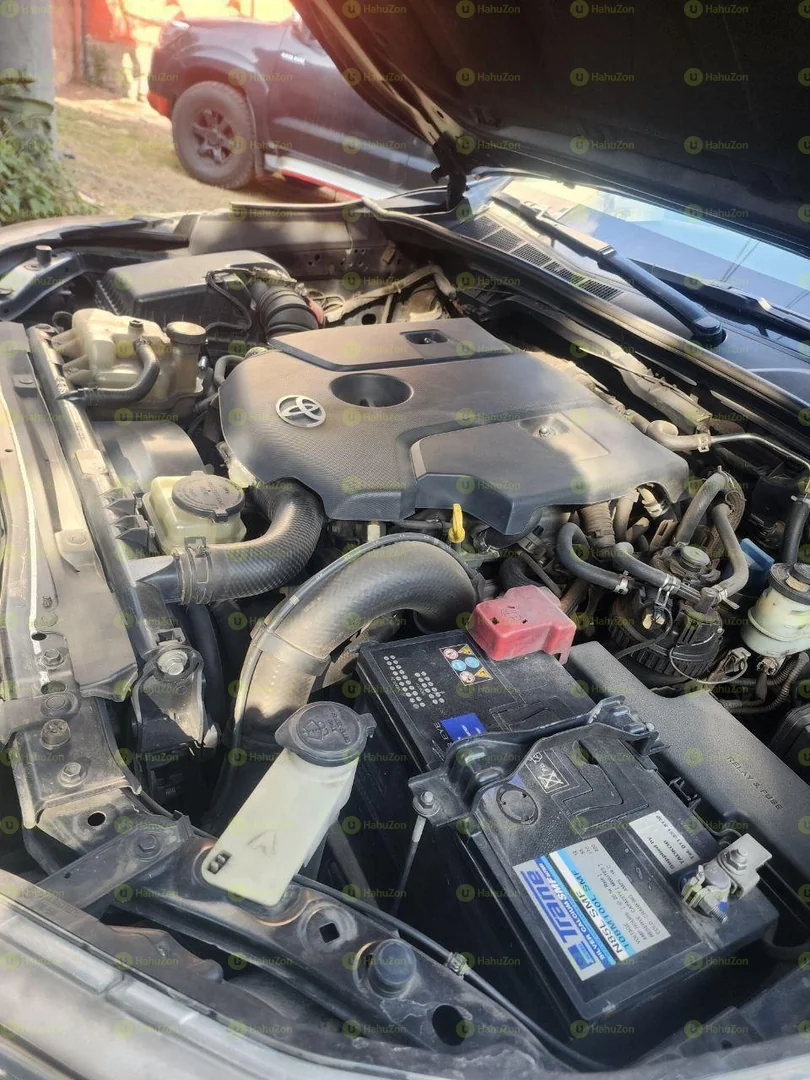 2012 Model-Toyota Landcruiser V8 gxr