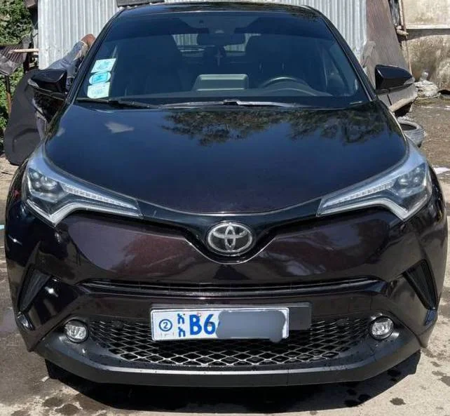 2020 Model-Toyota Ch-R