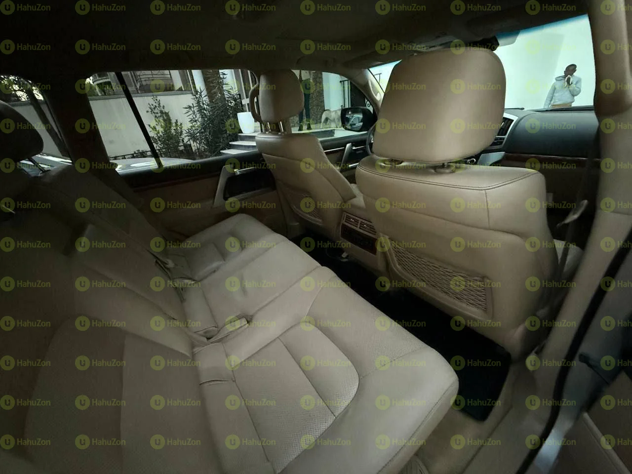 2015 Model-Toyota LandCruiser VX.R