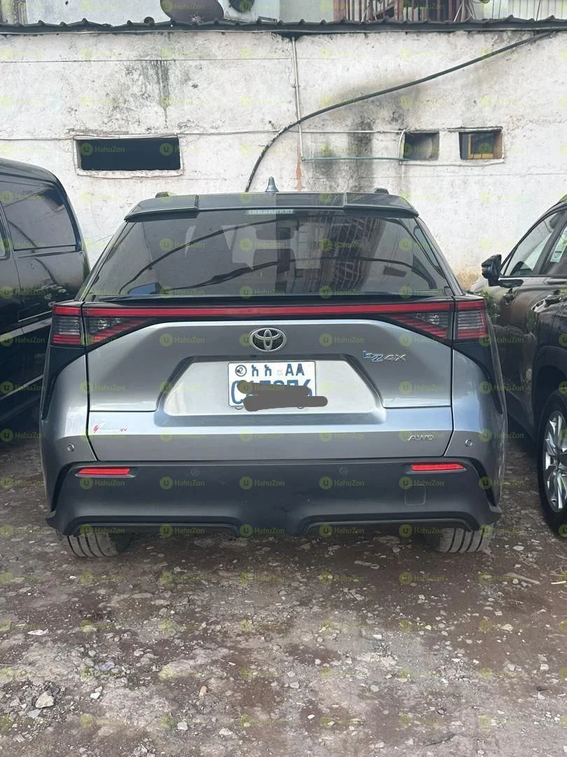 2023 Model-Toyota BZ4X (4WD)