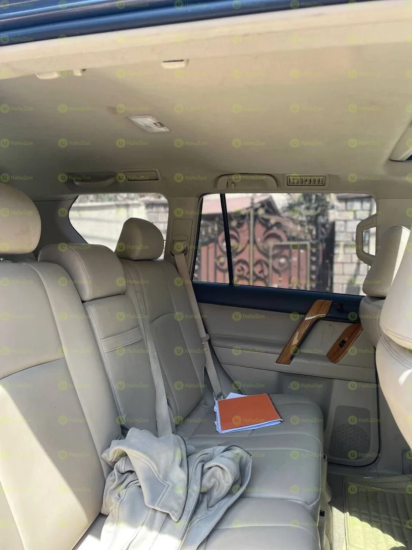 2023 Model-Toyota Landcruiser,Prado