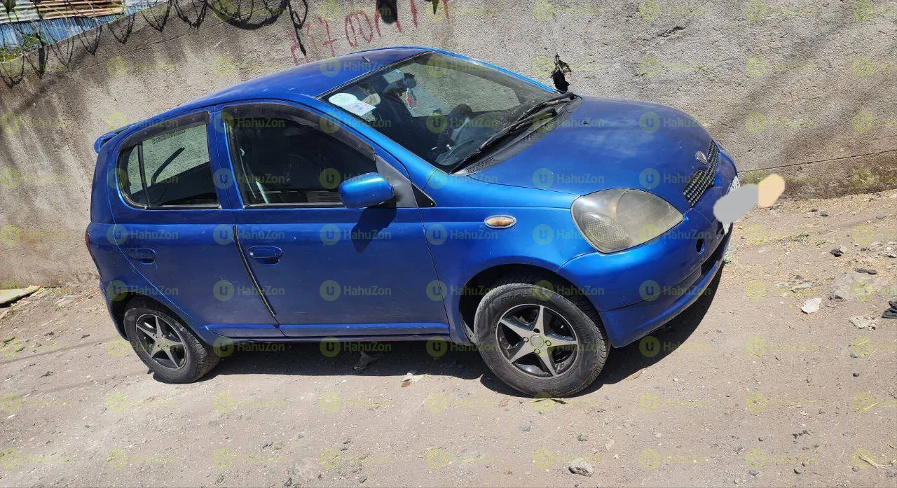 2001 Model-Toyota Vitz