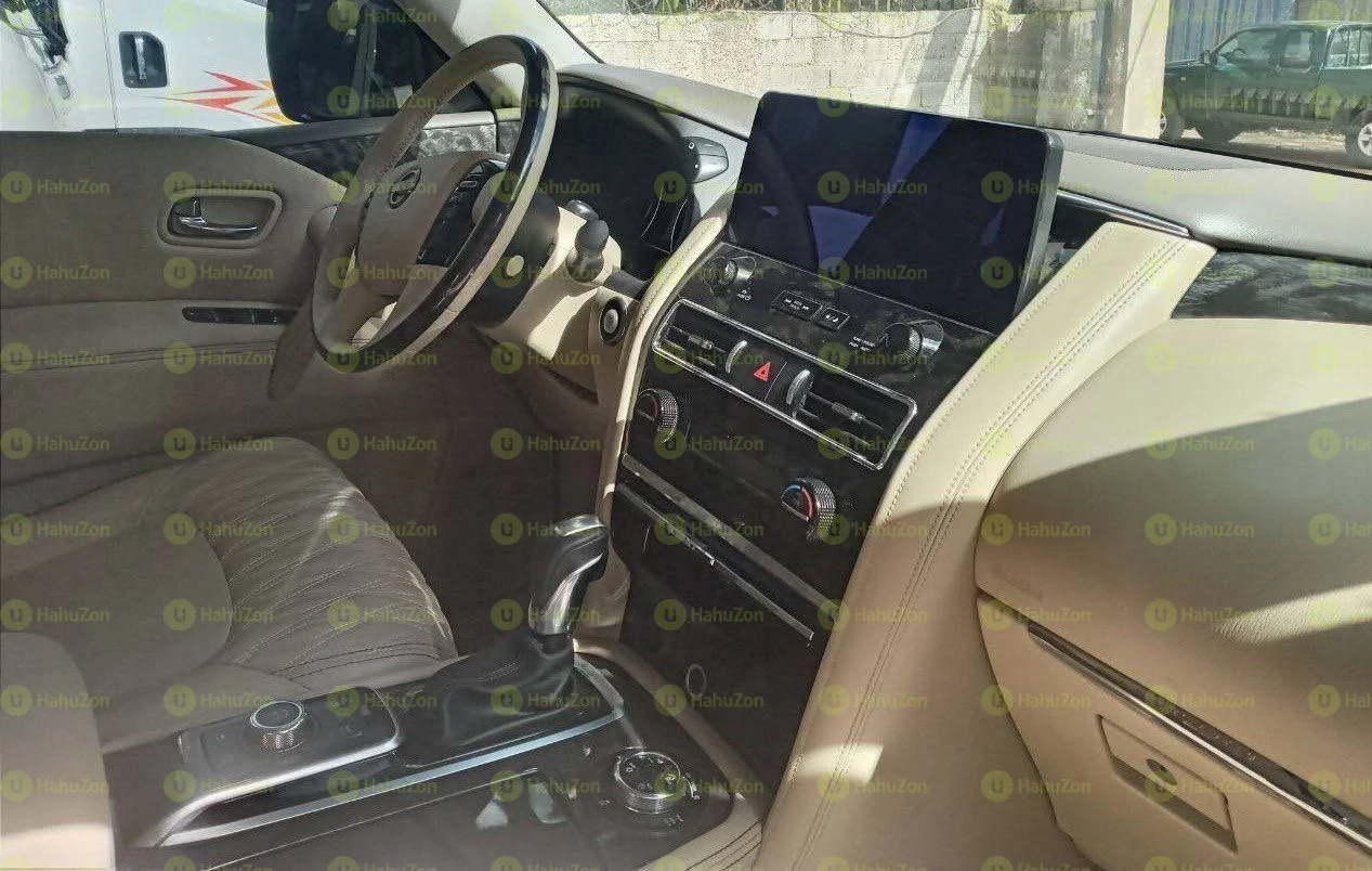 2014 Model-Nissan Platinum