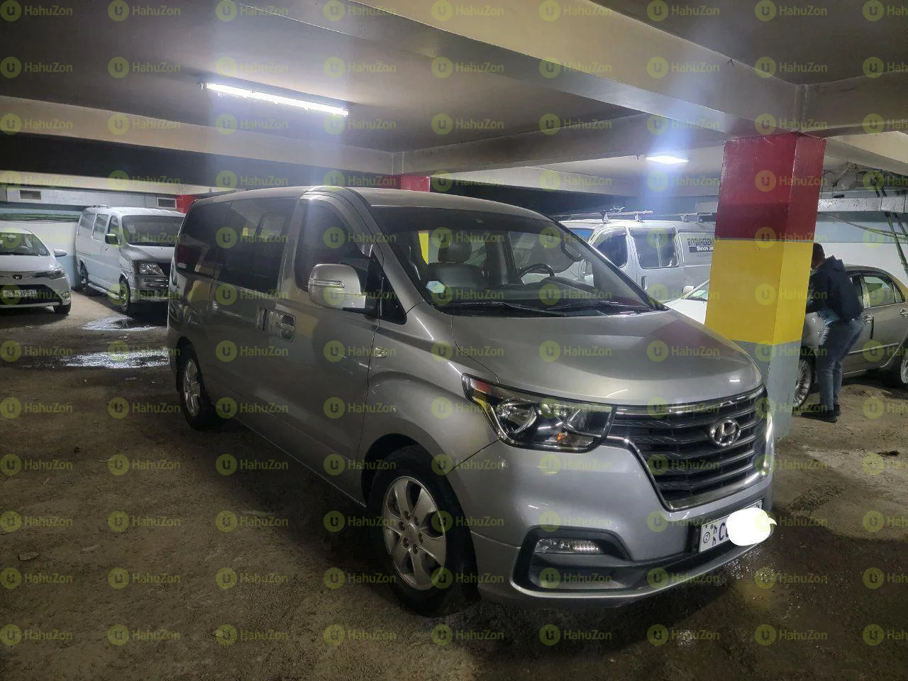 2020 Model-Hyundai Grand Starex