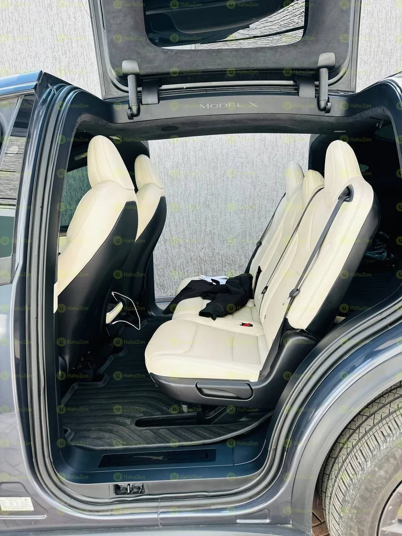 2023 Model-Tesla Model X
