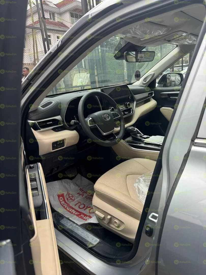 2024 Model-Toyota Highlander